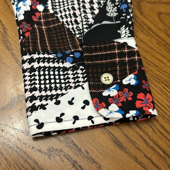 BNWOT Tommy Hilfiger Patchwork Top - Picture 5 of 11